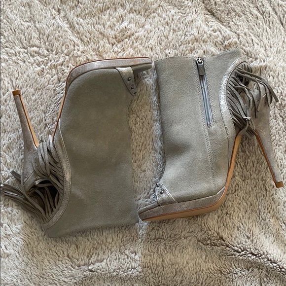 COLIN STUART GRAY GENUINE LEATHER STILETTO BOOTIES - Picture 3 of 7